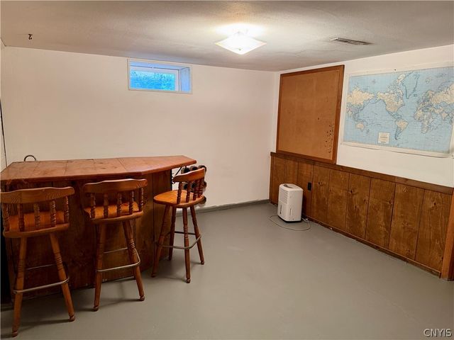 5002 Woodside Road, Dewitt, NY 13066