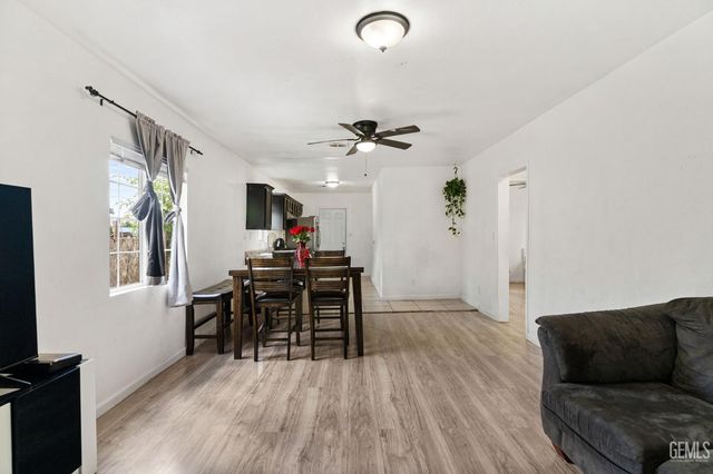 302 Eye Street, Bakersfield, CA 93304