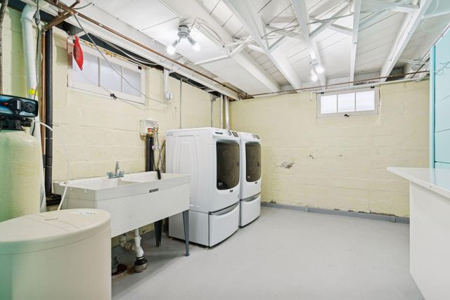 2708 Joppa Avenue S, Saint Louis Park, MN 55416