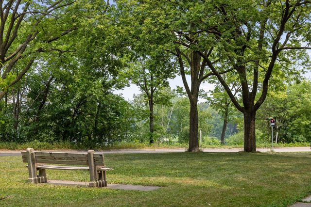 2708 Joppa Avenue S, Saint Louis Park, MN 55416