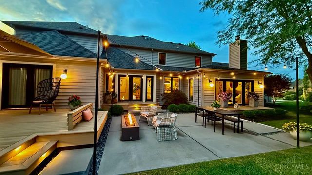 525 Heatherwoode Circle, Springboro, OH 45066