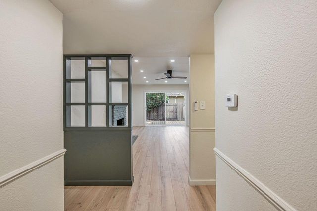 4300 Morpheus Ln, Sacramento, CA 95864