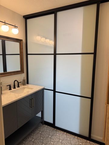 4300 Morpheus Ln, Sacramento, CA 95864