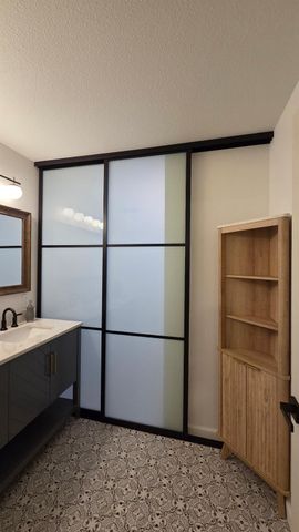 4300 Morpheus Ln, Sacramento, CA 95864