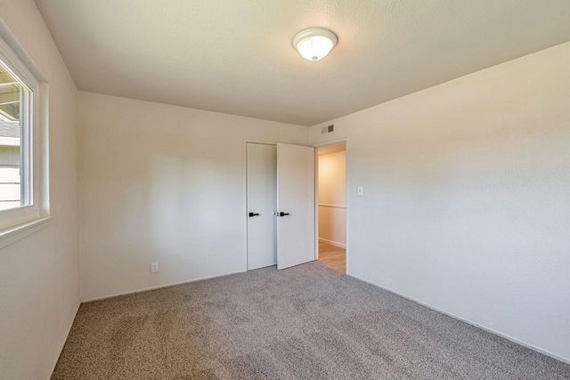 4300 Morpheus Ln, Sacramento, CA 95864