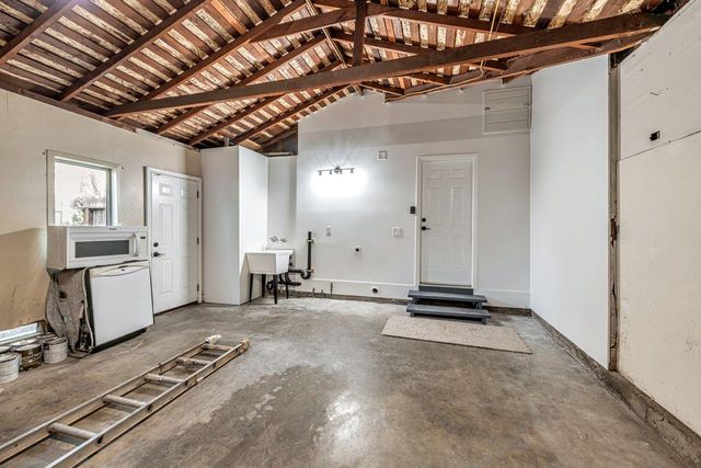 4300 Morpheus Ln, Sacramento, CA 95864