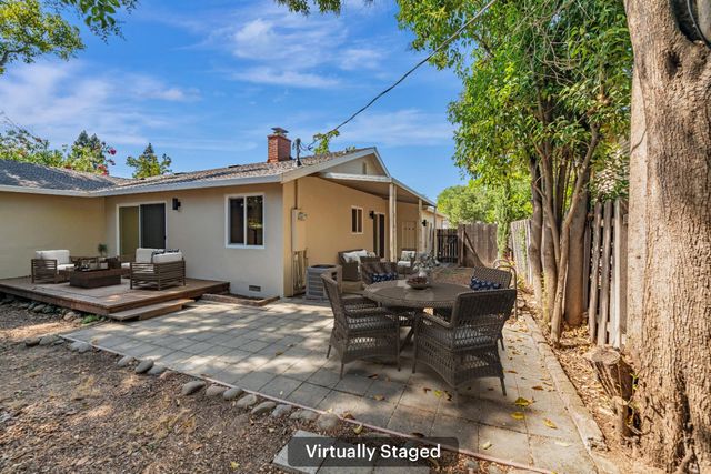 4300 Morpheus Ln, Sacramento, CA 95864