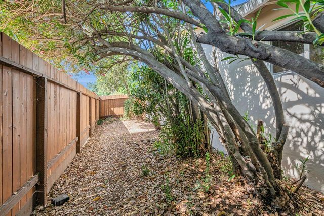 4300 Morpheus Ln, Sacramento, CA 95864