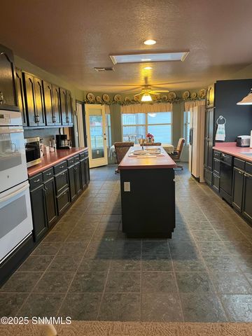 145 Our Way Road, Anthony, NM 88021