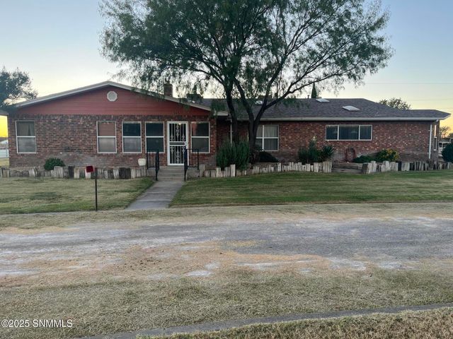 145 Our Way Road, Anthony, NM 88021