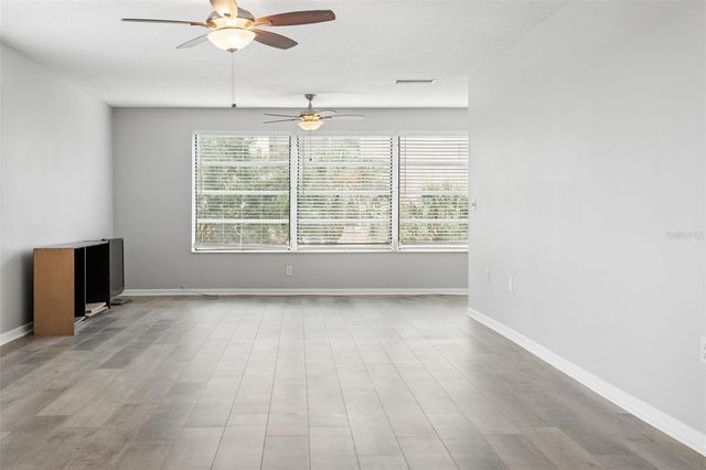 5501 80TH STREET N 402, St Petersburg, FL 33709