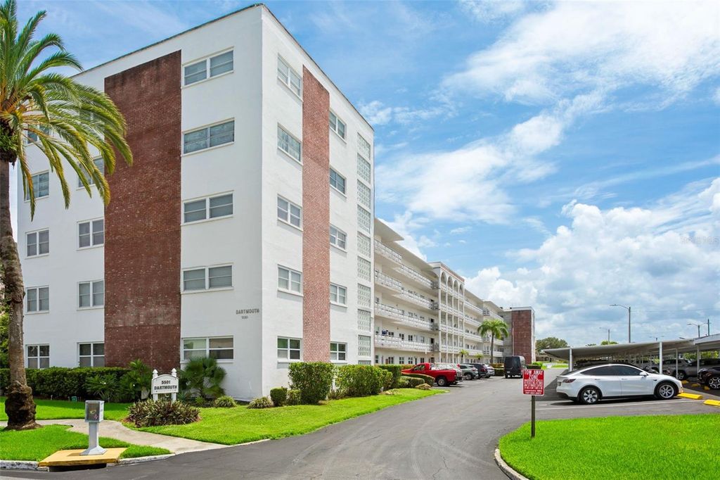 5501 80TH STREET N 402, St Petersburg, FL 33709