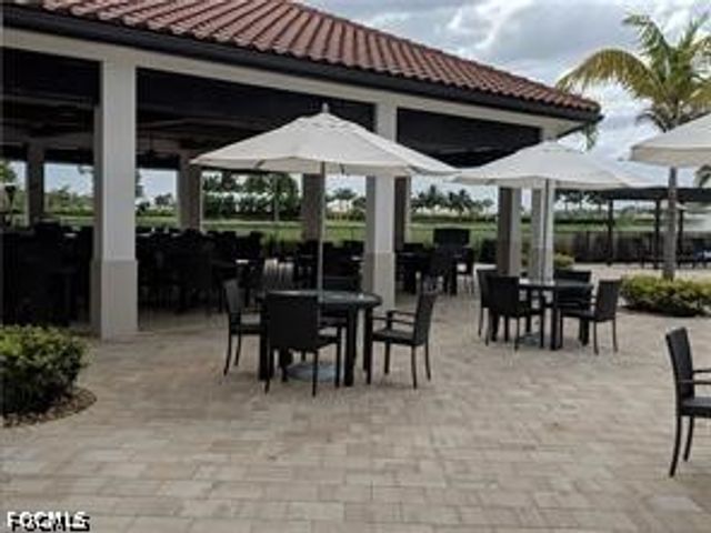 11548 Shady Blossom DR, Fort Myers, FL 33913
