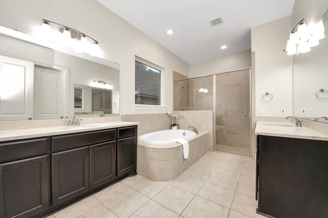 9814 Carver Drive, Rosharon, TX 77583