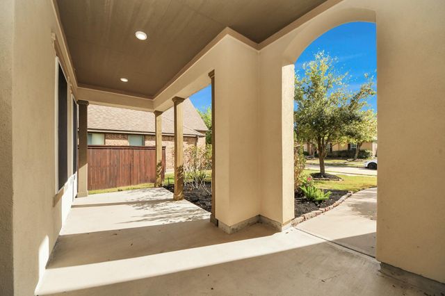 9814 Carver Drive, Rosharon, TX 77583