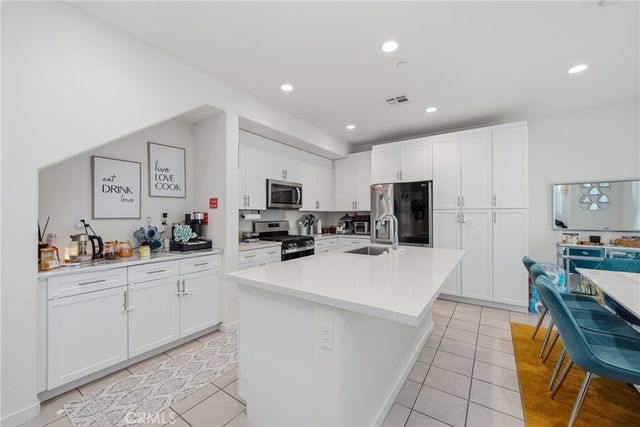 16084 Jamie Lane 1, Fontana, CA 92336