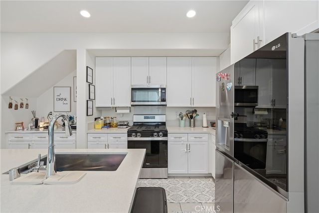 16084 Jamie Lane 1, Fontana, CA 92336