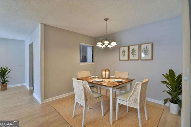 1412 Huntingdon Chase, Sandy Springs, GA 30350