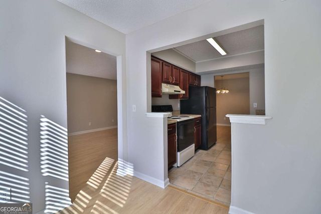 1412 Huntingdon Chase, Sandy Springs, GA 30350