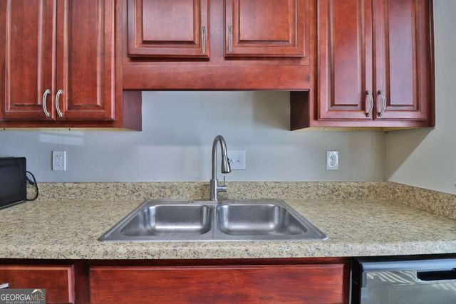 1412 Huntingdon Chase, Sandy Springs, GA 30350