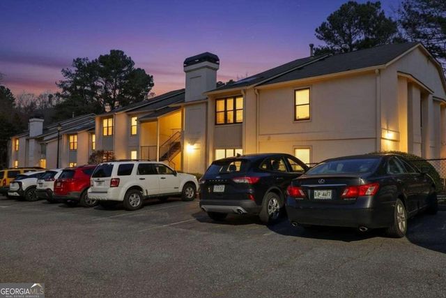 1412 Huntingdon Chase, Sandy Springs, GA 30350