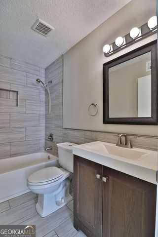 1412 Huntingdon Chase, Sandy Springs, GA 30350