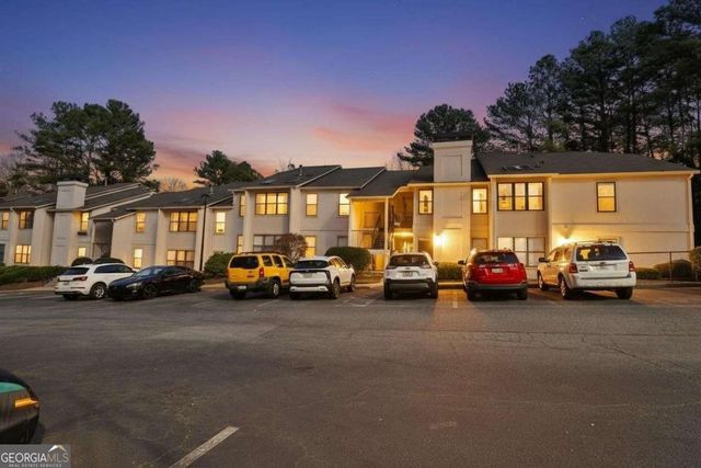 1412 Huntingdon Chase, Sandy Springs, GA 30350