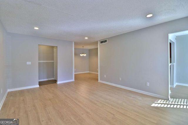 1412 Huntingdon Chase, Sandy Springs, GA 30350