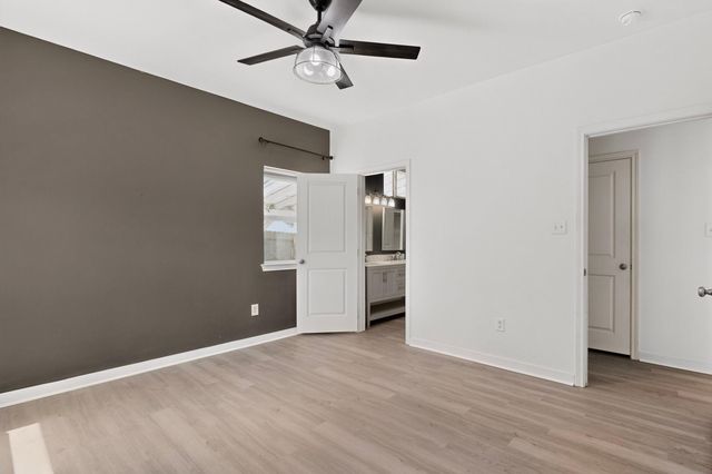 212 Kipahulu DR, Bastrop, TX 78602