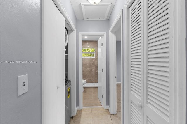 3265 Griffin Rd 206, Dania Beach, FL 33312