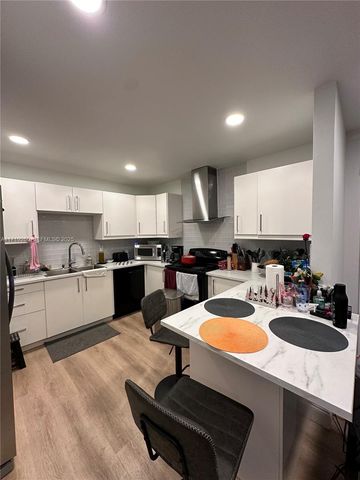 5100 SW 41st Street 328, Pembroke Park, FL 33023