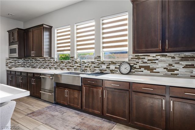 3016 Travesara Avenue, Henderson, NV 89044