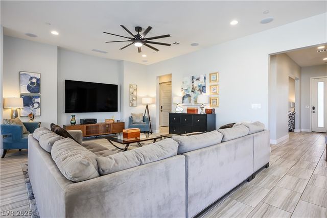 3016 Travesara Avenue, Henderson, NV 89044