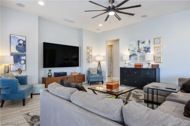 3016 Travesara Avenue, Henderson, NV 89044