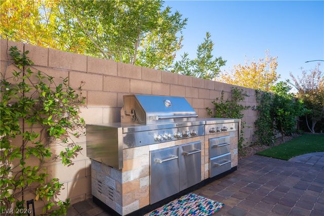 3016 Travesara Avenue, Henderson, NV 89044