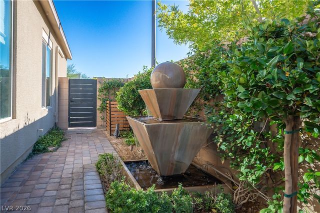 3016 Travesara Avenue, Henderson, NV 89044