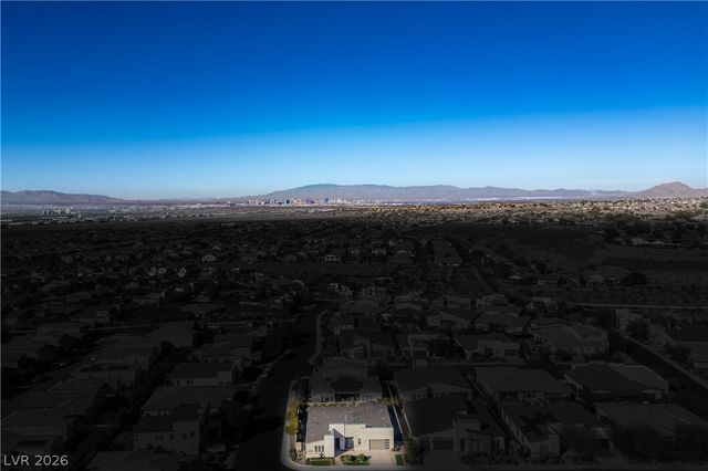 3016 Travesara Avenue, Henderson, NV 89044