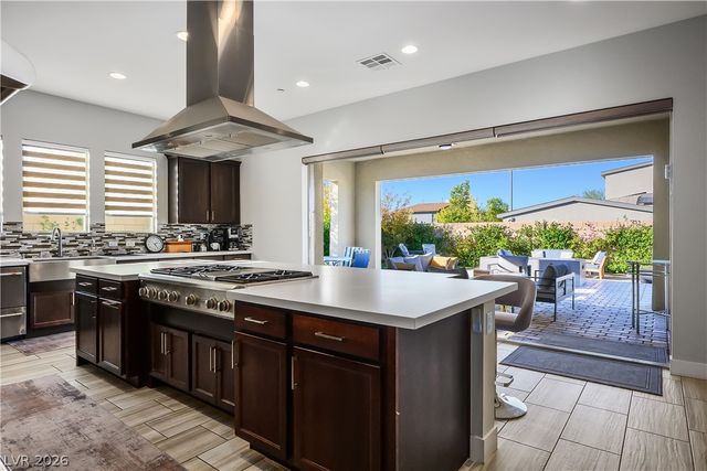 3016 Travesara Avenue, Henderson, NV 89044