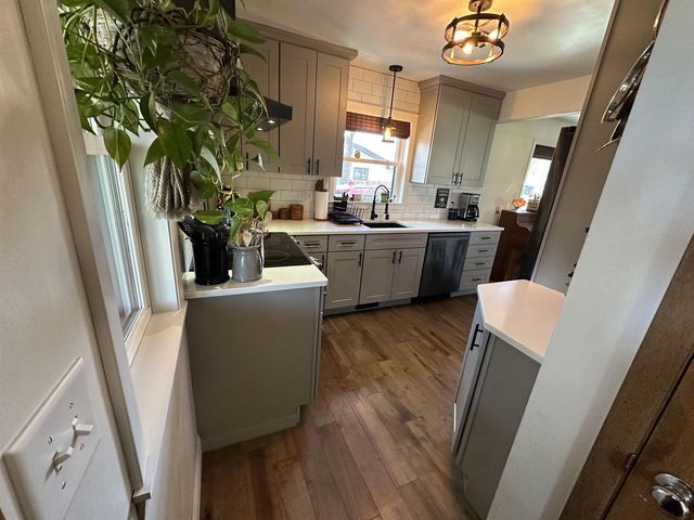 5009 Buckeye Road, Madison, WI 53716