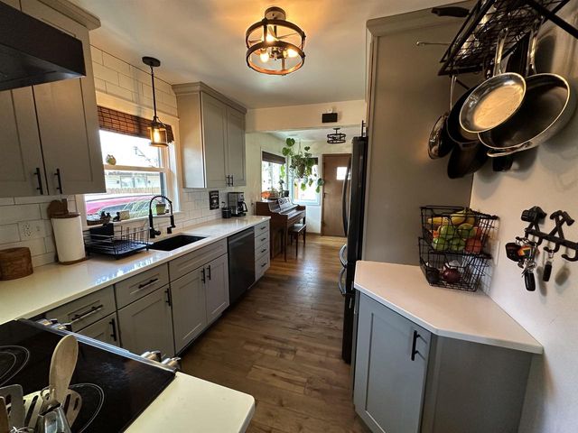 5009 Buckeye Road, Madison, WI 53716