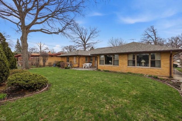 6543 Kolmar Avenue, Lincolnwood, IL 60712