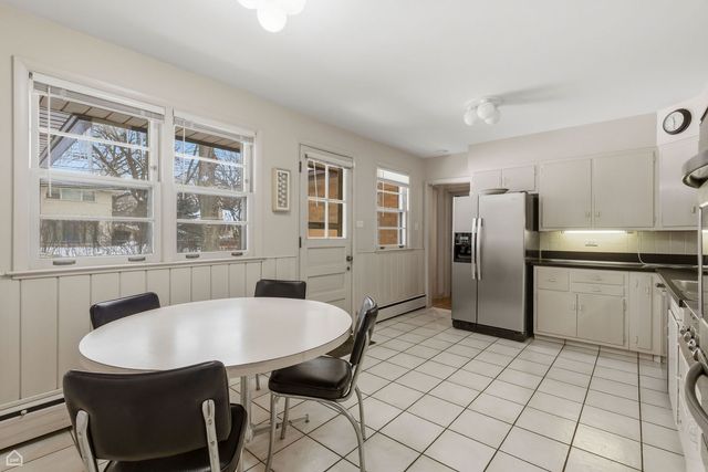 6543 Kolmar Avenue, Lincolnwood, IL 60712