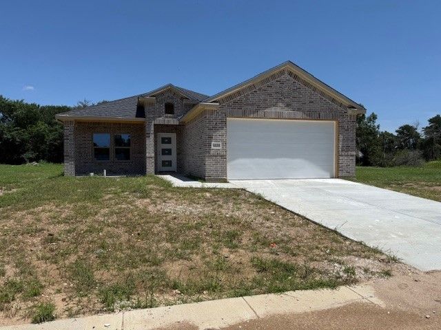 10145 Budtime Lane, Dallas, TX 75217
