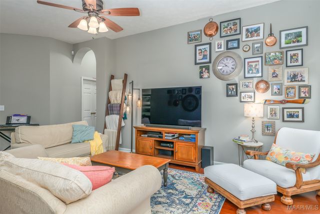 9211 HANSTON Place, Montgomery, AL 36117