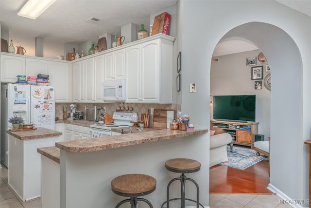 9211 HANSTON Place, Montgomery, AL 36117