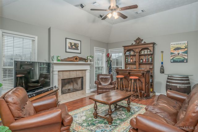 9211 HANSTON Place, Montgomery, AL 36117