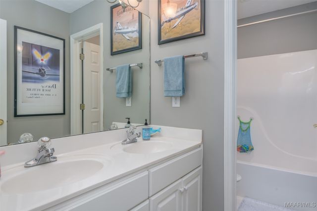 9211 HANSTON Place, Montgomery, AL 36117