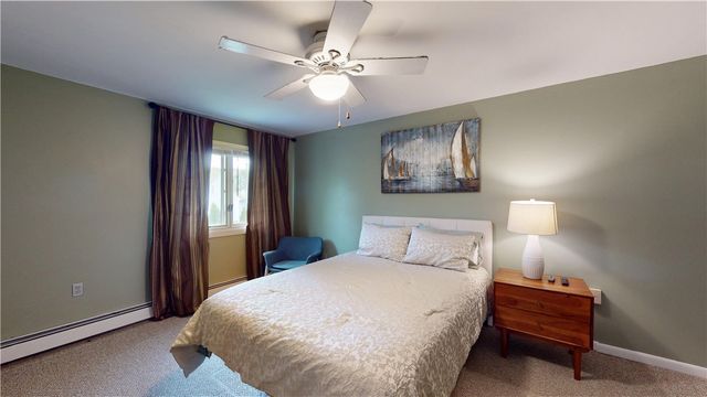 35 Lilly Lane, Narragansett, RI 02882
