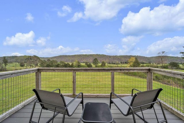 1809 County Road 50, Riceville, TN 37370