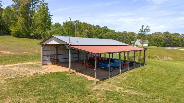 1809 County Road 50, Riceville, TN 37370